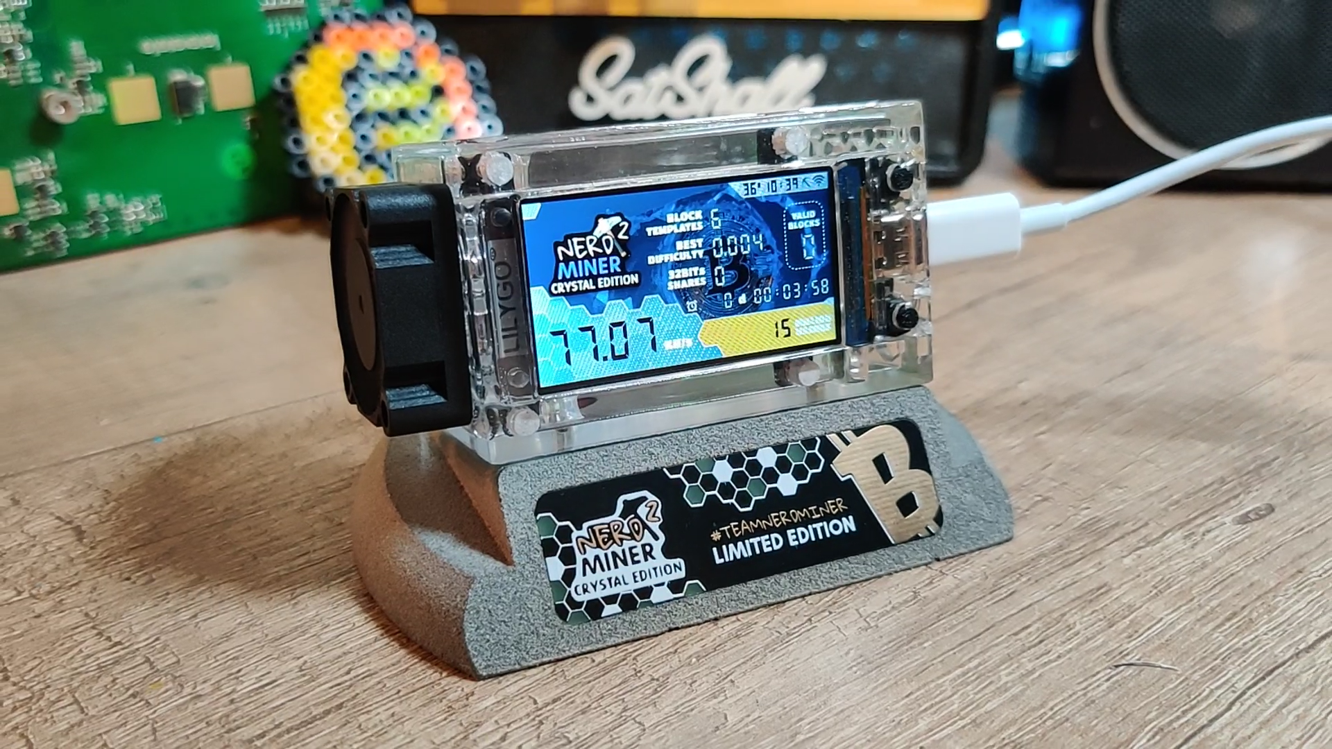 NerdMiner Crystal Edition